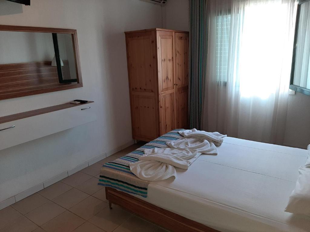 Sun Helios Garden Hotel Liménasz Kültér fotó